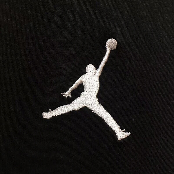 2020SS シュプリームスーパーコピー シュプリーム * ナイキ * Jordan Tee Tシャツ 黒